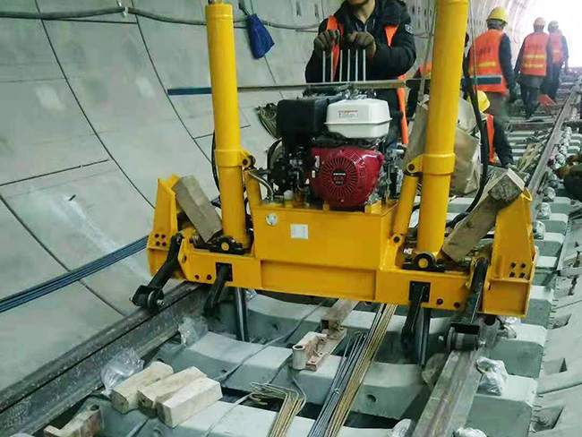 中鐵四(sì)局北京地(di)鐵施工