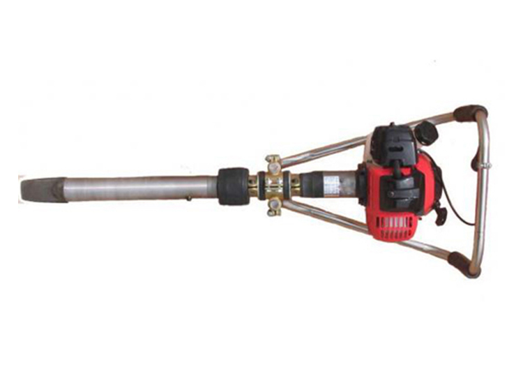ND-4型手提式(shi)内燃搗固(gu)鎬