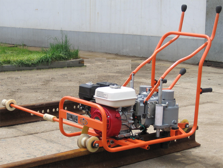 NLB-600型雙(shuang)頭内燃螺栓(shuan)扳手