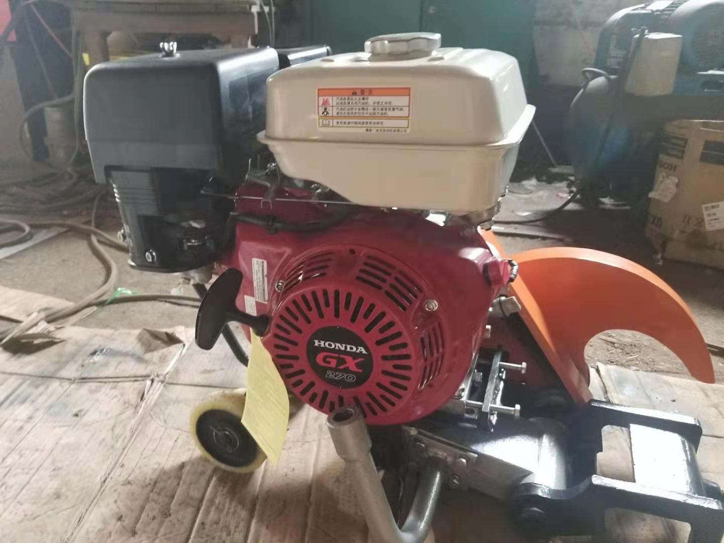 NQG-6.5II型(xíng)内燃鋼軌鋸(ju)軌機 