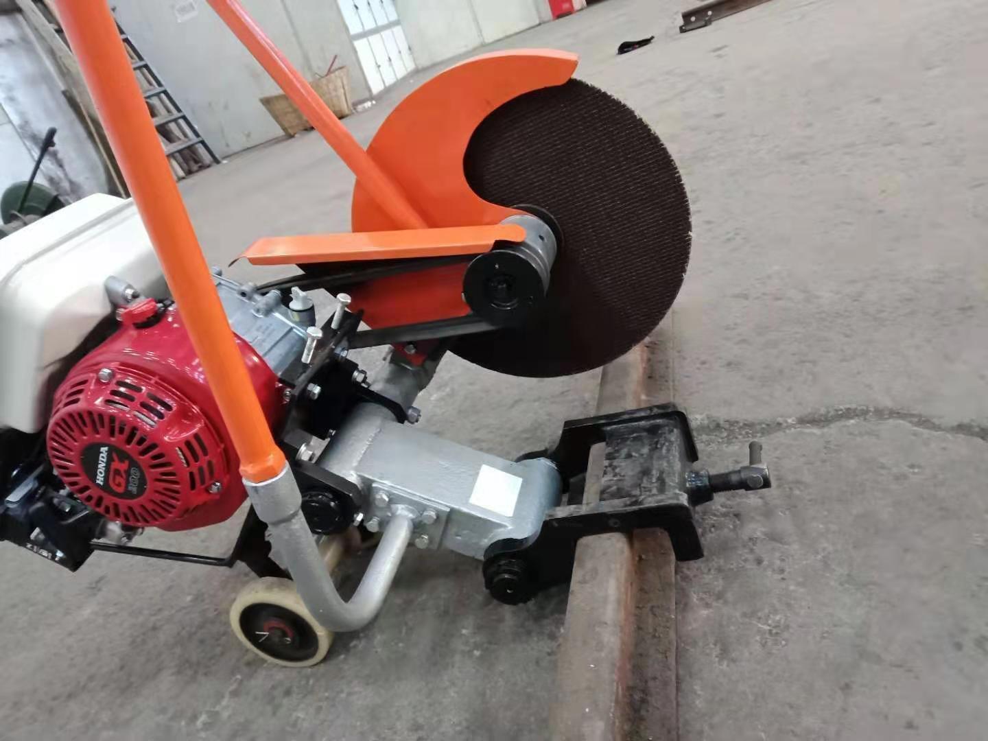 NQG-6.5II型内燃(rán)鋼軌鋸軌機(ji) 