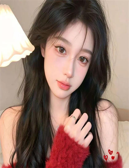 《保龄球少女！》象征隐喻解析现象级的：符号意义与深层寓意探讨