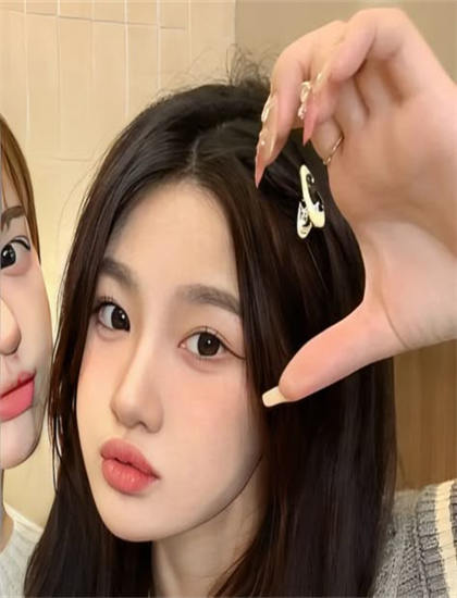 文化分析：《紫苑草》中的社会变迁与人文精神的体现 认识电影作为文化载体的功能